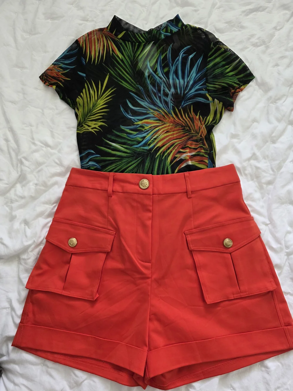 Bright Orange Cargo Pocket Shorts - Ladies *NWT*, Sz L - Picture 2 of 4